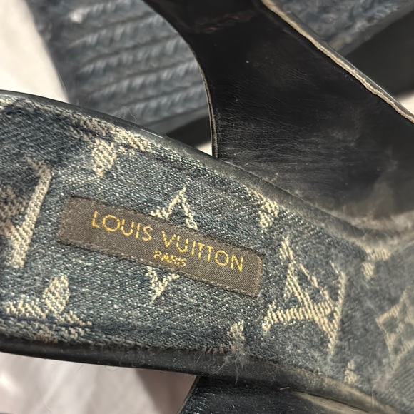 Louis Vuitton Women's Black Slingback Shoes - Picture 3 of 3